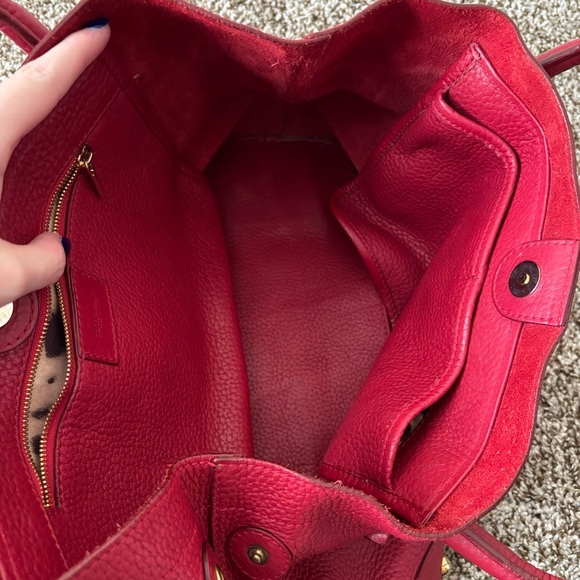 Dolce & Gabbana | Women's Red Leather Shoulder Bag - Picture 14 of 15